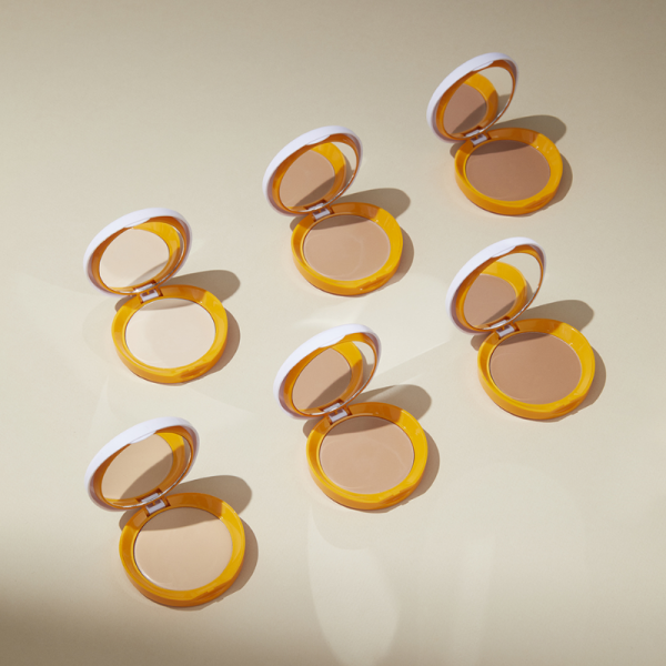 HELIOCARE 360º Oil-free Compact SPF 50+ BRONZE